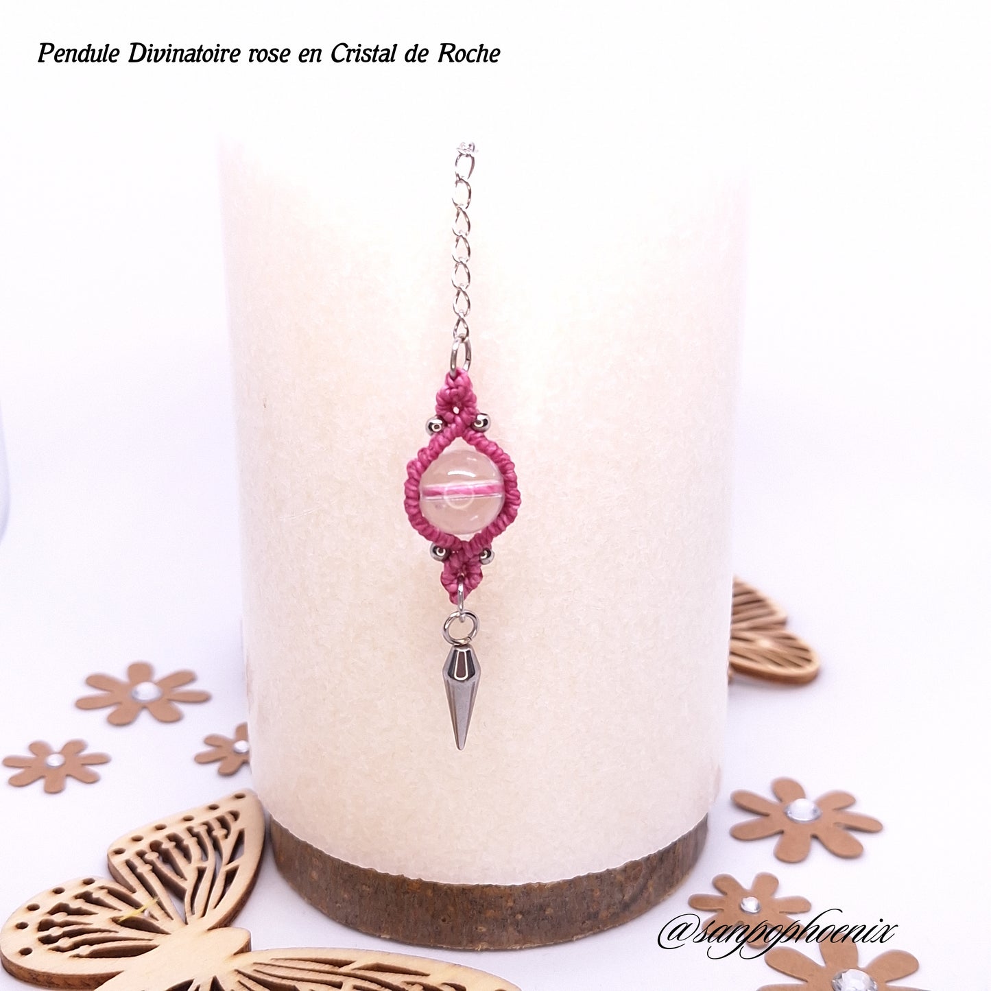 Pendule divinatoire ÉOS fuschia en cristal de roche